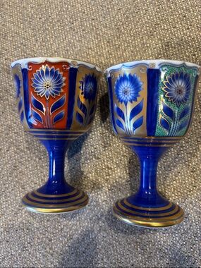 Fukagawa Japanese porcelain saki pair of wine cups/goblets